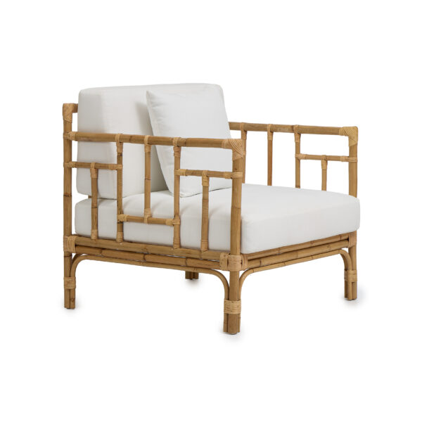 Armchair AMIRA