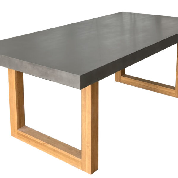 Dining table OLDE